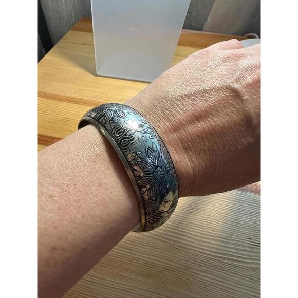 Vintage Etched Floral Boho Bangle Bracelet – Wide Silver Tone Cuff - Picture 2 of 7